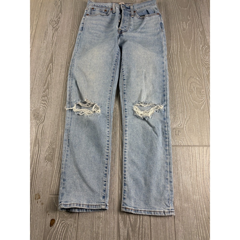 Women’s Levi’s Ribcage Straight Ankle Jeans Light Wash Size 27 X 26